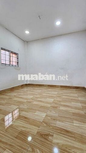 🔴 Nhà 2 tầng nở hậu L khủng 6,5m đường Ba Đình P. Hưng. Giá 3,68 tỷ TL