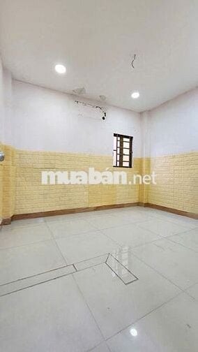 🔴 Nhà 2 tầng nở hậu L khủng 6,5m đường Ba Đình P. Hưng. Giá 3,68 tỷ TL