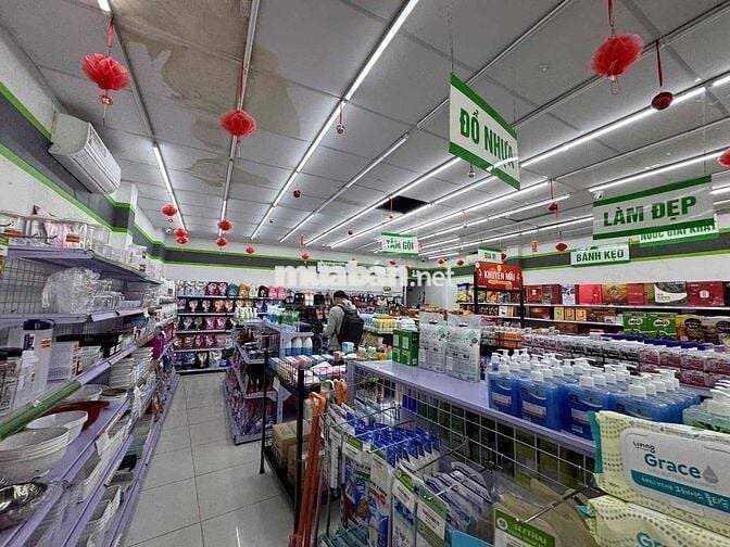 NGANG 7,5M, SÀN SUỐT, CÓ LỀ ĐỂ XE SỐ 345 NGUYỄN XÍ QUẬN BÌNH THẠNH