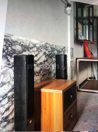 Nhà ngay vòng xoay ngã 7 gần trường học bệnh viện gần Hồ Ki Hoa