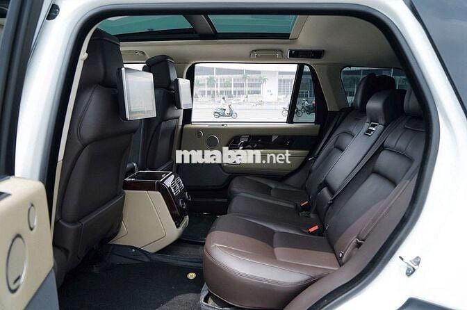 Range Rover Vogue 3.0 LWB – 2019