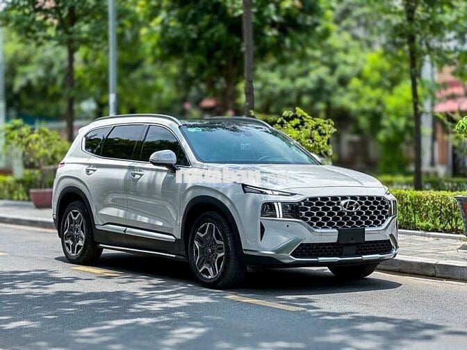 Hyundai SantaFe 2.2D Premium – 2022