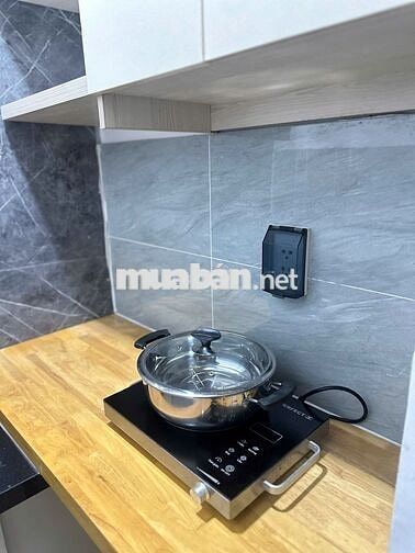 STUDIO BAN CÔNG NỘI THẤT NHƯ HÌNH ĐI BỘ QUA IUH NGUYỄN VĂN DUNG