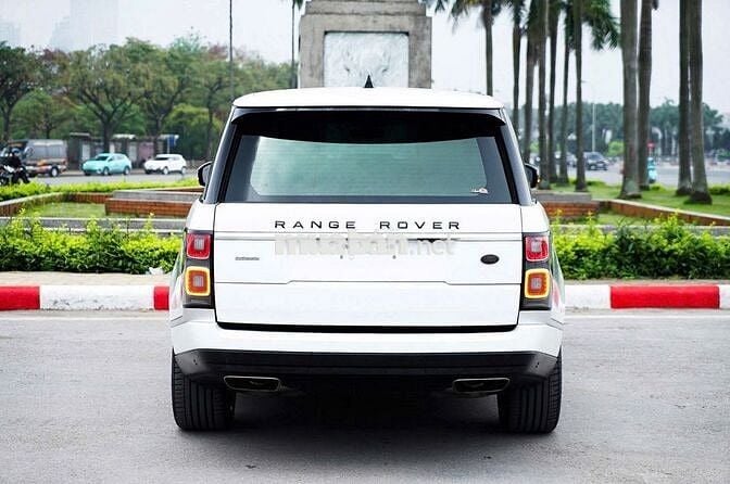 Range Rover Vogue 3.0 LWB – 2019