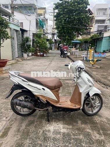 Bán xe shark 125 phun xăng điện tử giấy tờ đầy đủ
