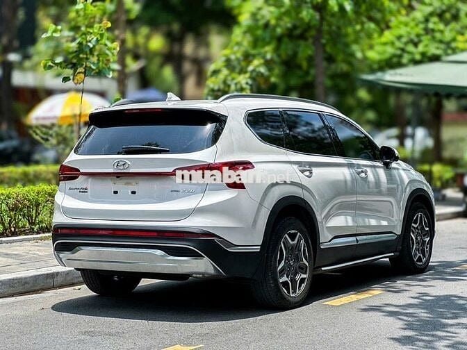 Hyundai SantaFe 2.2D Premium – 2022