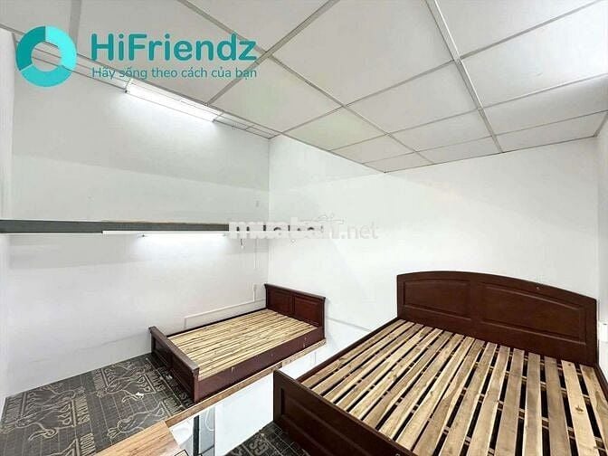 CHO THUÊ PHÒNG GÁC 3 GIƯỜNG FULL NỘI THẤT GẦN DH NGUYỄN TẤT THÀNH (4p)