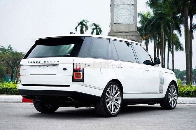 Range Rover Vogue 3.0 LWB – 2019