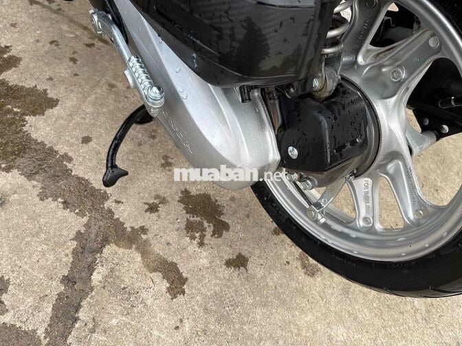 ban ablack 125i mau Trang