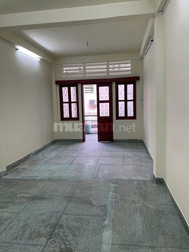 Cho thuê nhà mặt tiền ĐĐTNghi Vĩnh Viễn, P.4, Q.10 giá 25tr