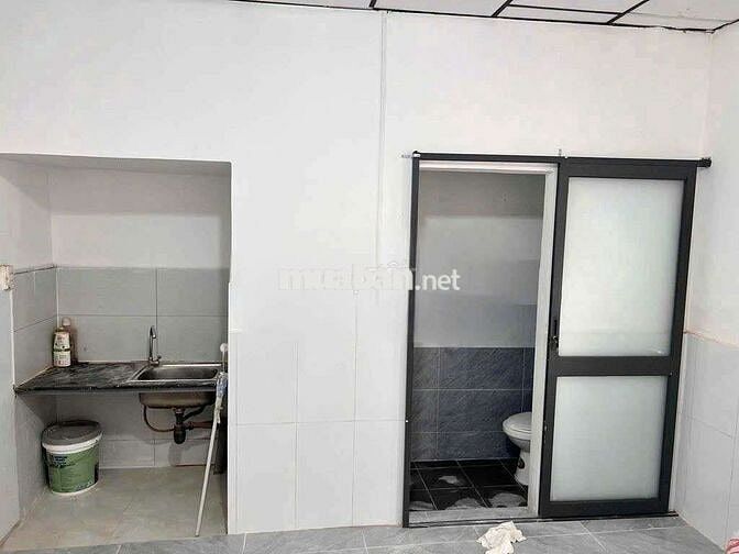 Nhà nc mới đẹp tr 1 lầu 2pn 2vs p1  Q.gò vấp