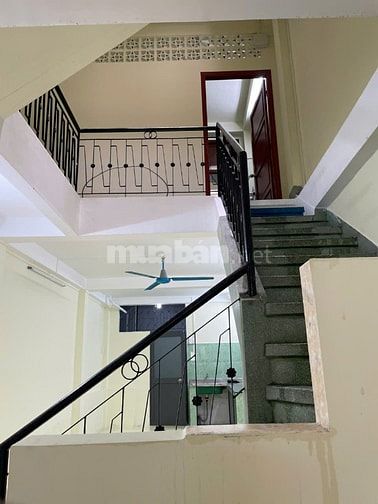 Cho thuê nhà mặt tiền ĐĐTNghi Vĩnh Viễn, P.4, Q.10 giá 25tr