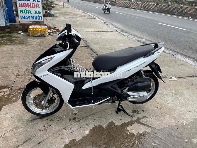ban ablack 125i mau Trang