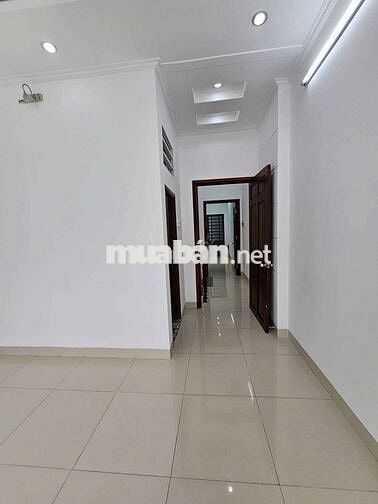 BÁN GIÁ RẺ NHẤT KHU
NHÀ 1 LẦU MỚI ĐẸP - ĐƯỜNG B5 KDC HƯNG PHÚ