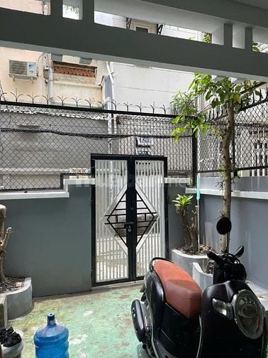 Cho thuê nhà mặt tiền ĐĐTNghi Vĩnh Viễn, P.4, Q.10 giá 25tr