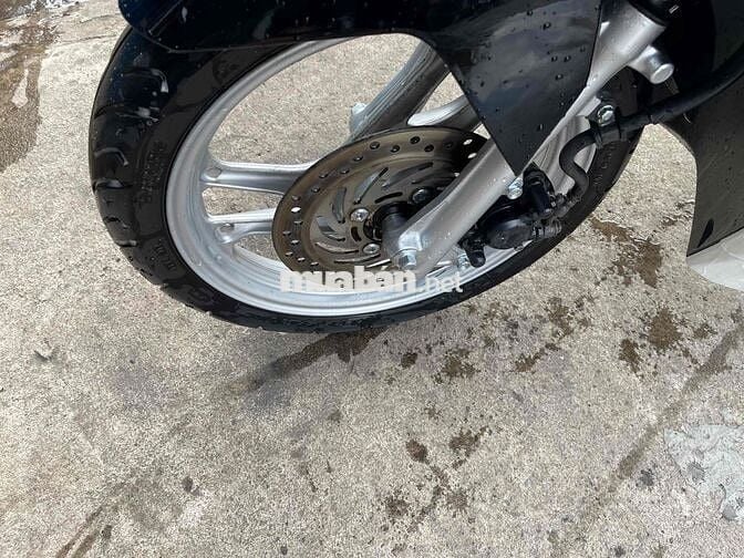 ban ablack 125i mau Trang