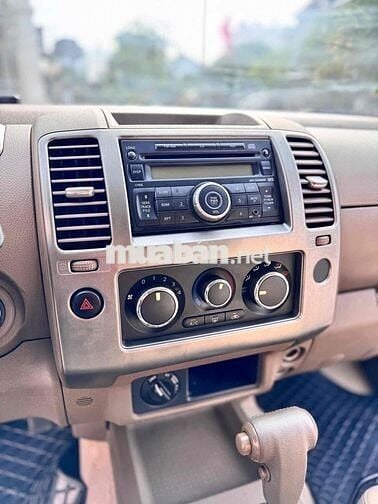 Nissan Navara 2015 2 cầu, xe đẹp , không lỗi!