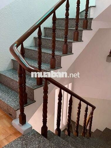 Cho thuê nhà hẻm oto p. Tân Sơn Nhì quận Tân Phú