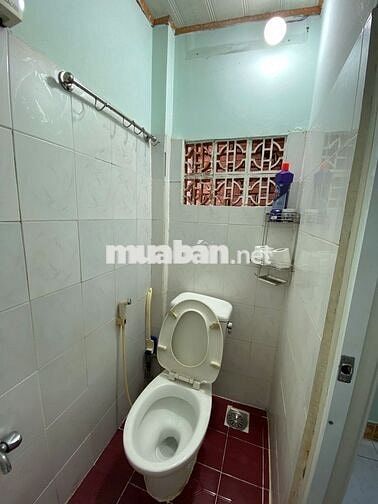 Tìm người ở ghép nhà nguyên căn 90m2 đường số 9, Hiệp Bình Chánh