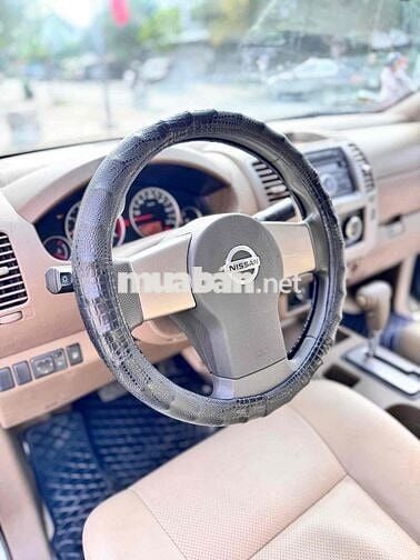 Nissan Navara 2015 2 cầu, xe đẹp , không lỗi!