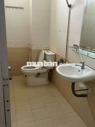 Cho thuê nhà hẻm oto p. Tân Sơn Nhì quận Tân Phú