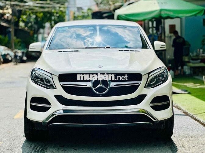 Mercedes Benz GLE400 4Matic  Moel 2016