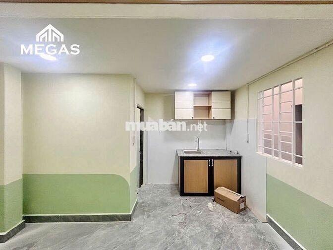 Phòng có gác, đầy đủ nội thất, ngay trung tâm Trường Thọ, đh SPKT
