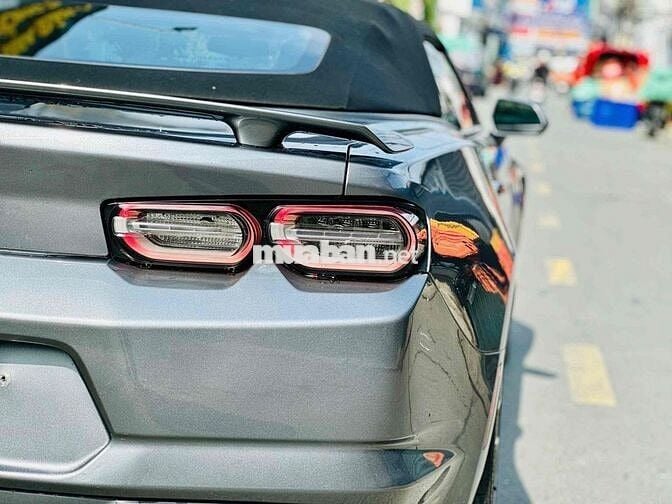 Chevrolet Camaro RS Convertible Model 2020