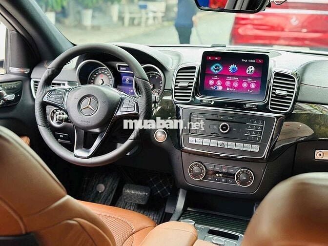 Mercedes Benz GLE400 4Matic  Moel 2016