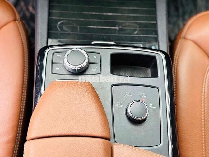 Mercedes Benz GLE400 4Matic  Moel 2016