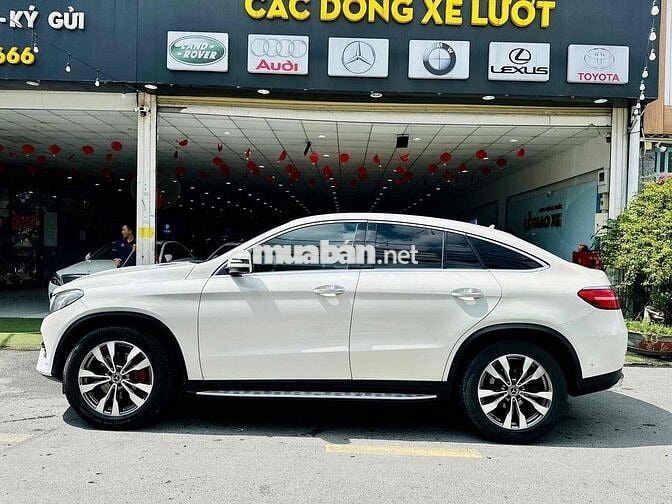 Mercedes Benz GLE400 4Matic  Moel 2016