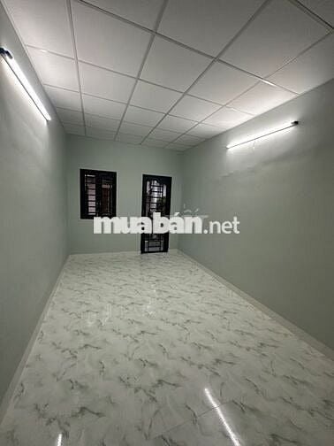 Bán nhà hẻm xe hơi cạnh đường Lê Văn Quới, 24m2, giá nhỉnh 2 tỷ