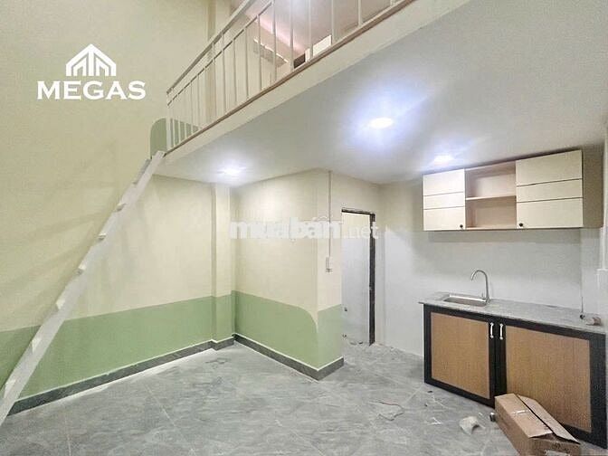 Phòng có gác, đầy đủ nội thất, ngay trung tâm Trường Thọ, đh SPKT