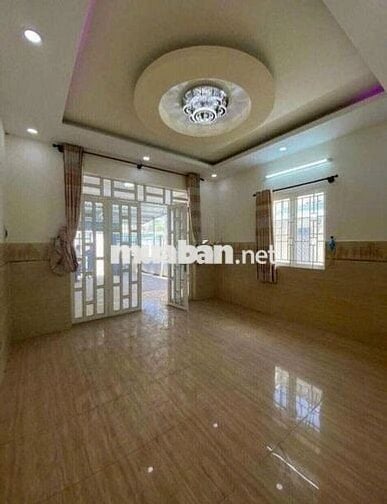 Nhà SHR 60m2 , Tân Hiệp Hóc Môn ,790 triệu không thương lượng