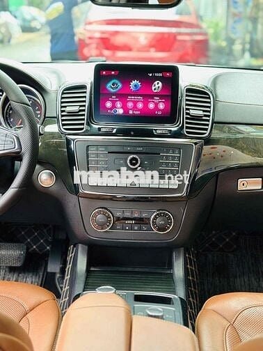 Mercedes Benz GLE400 4Matic  Moel 2016