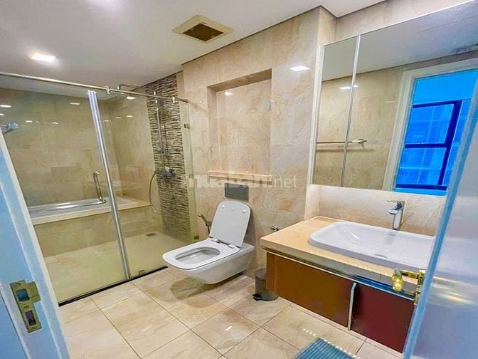 Cần bán Căn hộ tại Sala Sarina tầng thấp gồm 3 phòng ngủ DT 127m2