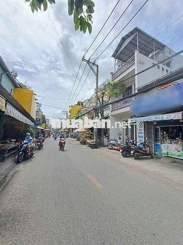 NHÀ MẶT TIỀN 3 TẦNG ĐẸP — ĐƯỜNG 1 PHƯỜNG BÌNH HƯNG HÒA A (4,1m x 13m)