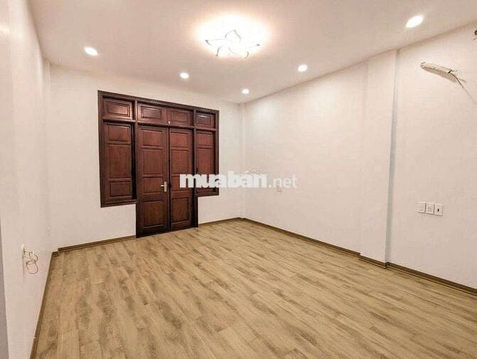 Bán gấp-Lê Trọng Tấn-Phân lô-Oto tránh-7t thang máy-Dt 65m2-23.8 tỷ