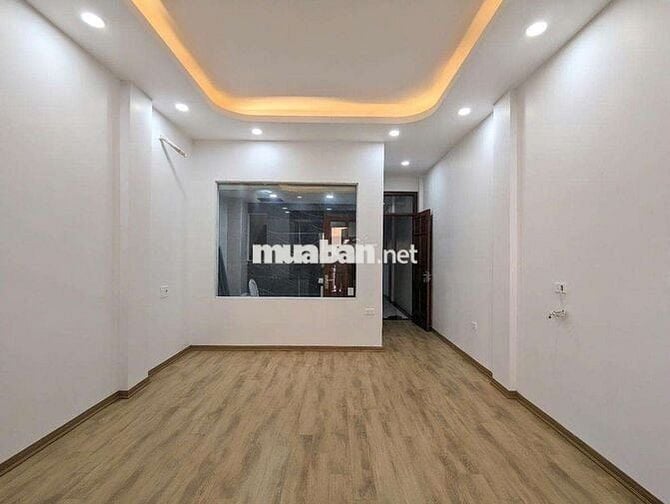 Bán gấp-Lê Trọng Tấn-Phân lô-Oto tránh-7t thang máy-Dt 65m2-23.8 tỷ