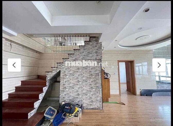 cho thuê penhouse Phú Hoàng Anh 4pn ,trần cao 6m view thoáng mát