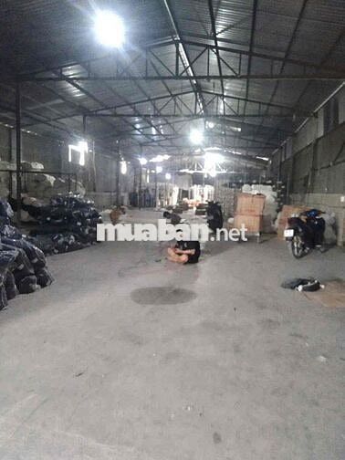 Cho thuê kho, xưởng 1000m2 giá rẻ