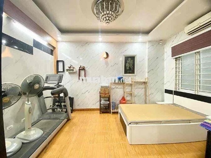 Bùi Xương Trạch Thanh Xuân 5m ra oto nhà mới đẹp 38m x 6 tầng