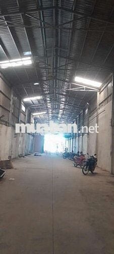 Kho xưởng cho thuê Bà điểm hóc môn DT 650m giá 35tr