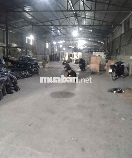 Cho thuê kho, xưởng 1000m2 giá rẻ