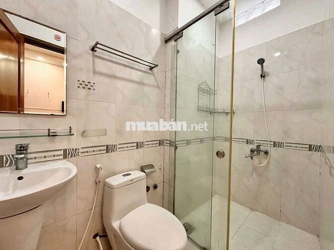 Phòng Full Nội Thất Ngay Ngã Năm Cống Quỳnh Giá Ưu Đãi