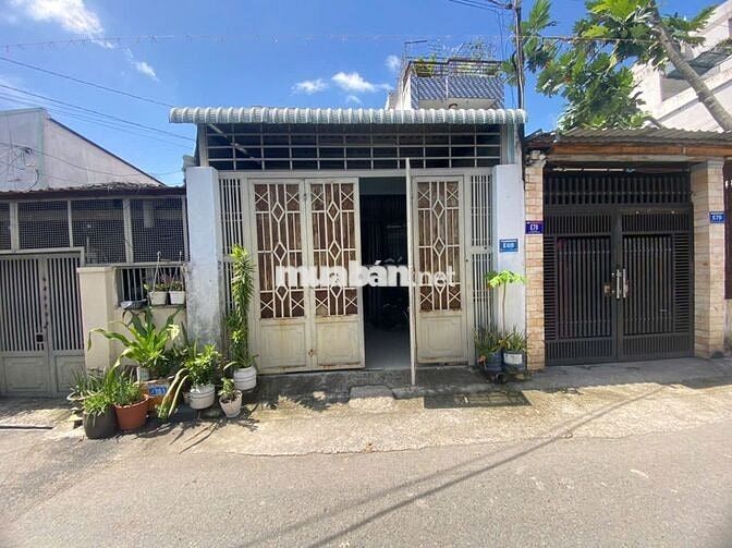 bán nhà c4 diện tích 93.5m2, 3 phòng ngủ, 1 phòng khách, đường số 5