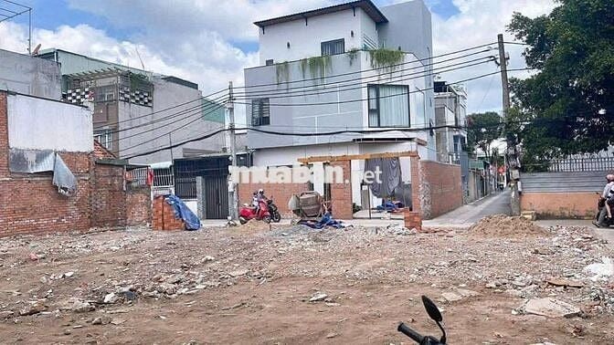 Hàng đầu tư F0- 4 lô đất ngay Phạm Văn Đồng- 68m2- HXH- Gía 4 tỷ nhỉnh