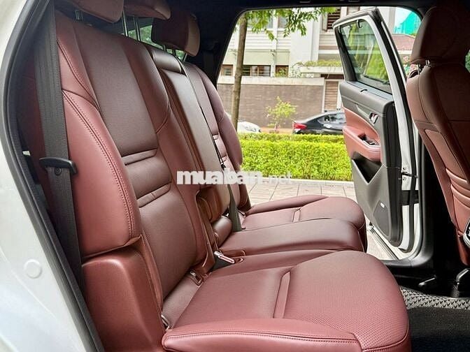 Mazda CX-8 2.5 Premium – 2025
