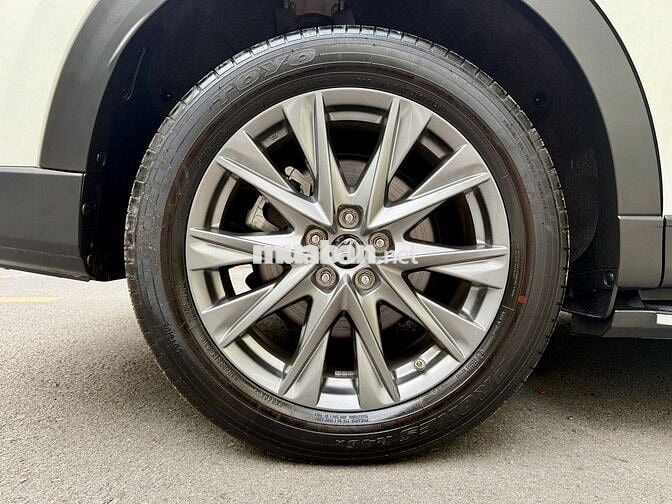 Mazda CX-8 2.5 Premium – 2025