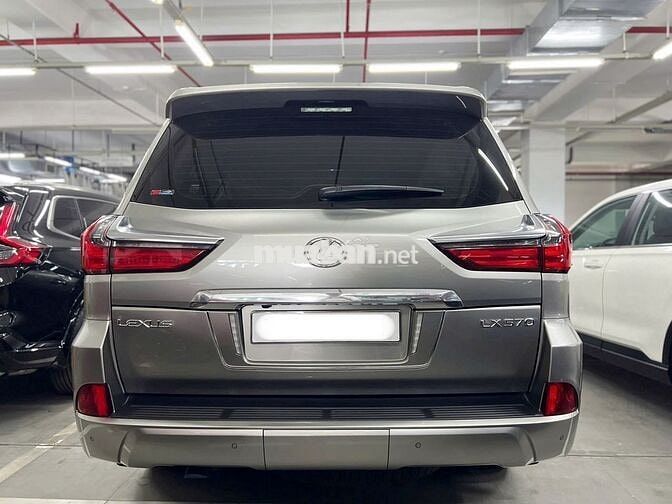 Lexus LX 2019 570 - 54243 km